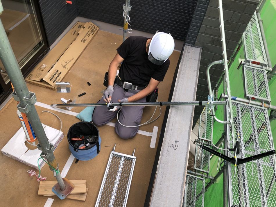 外部器具取付工事の真っ最中